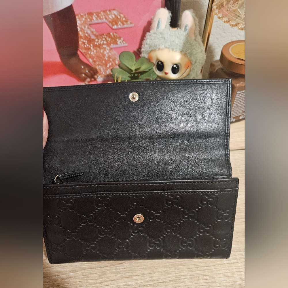 Gucci Signature Guccissima GC Wallet - Picture 7 of 10
